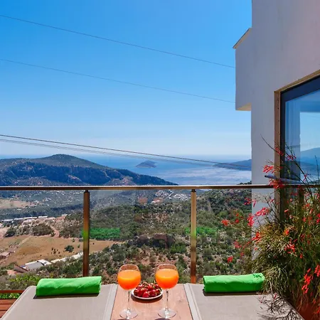 Villa Lamazi 4