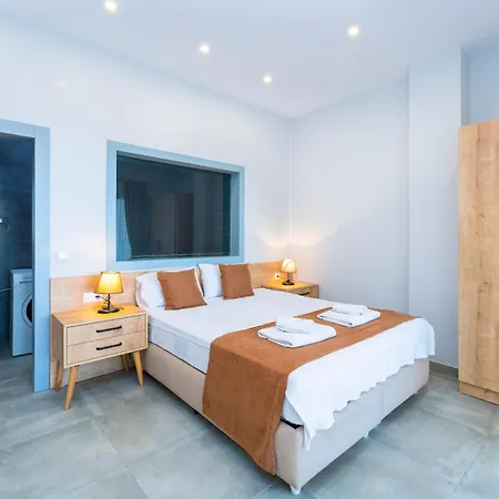 Villa Lamazi 4 *